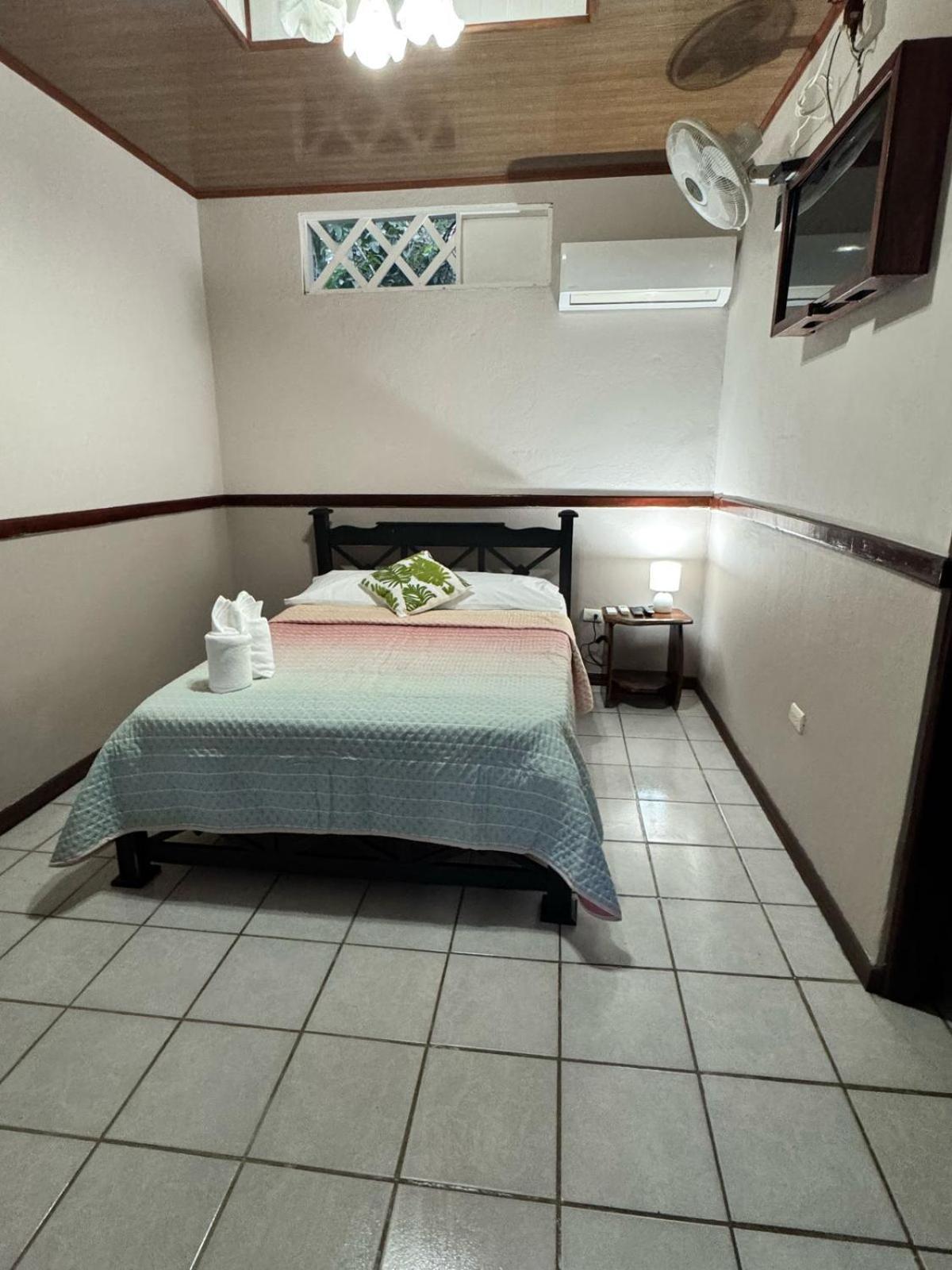 Cabinas Ole Caribe Puerto Viejo de Talamanca 外观 照片